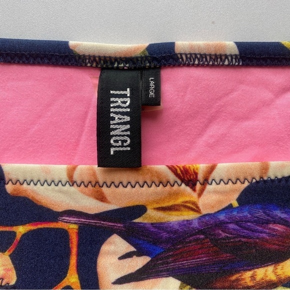Triangl Neoprene Floral Bird Swim
Bikini Bottoms - Picture 5 of 8